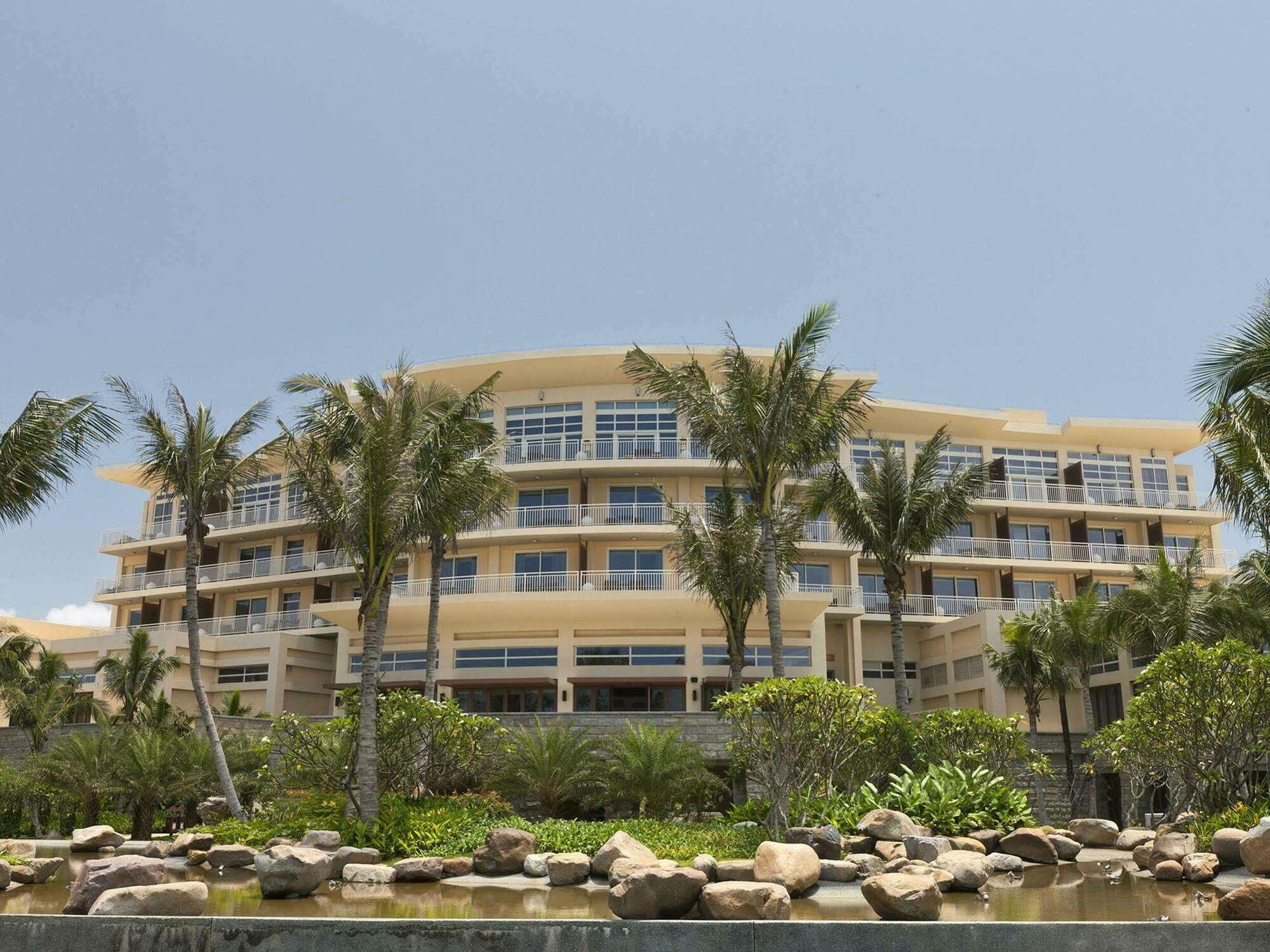 Four Points By Sheraton Shenzhou Peninsula Resort Wanning Exterior foto